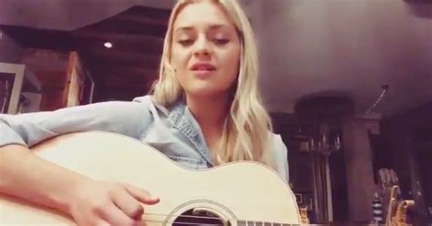 Watch Kelsea Ballerini Sing "Lose You to Love Me" | POPSUGAR Entertainment