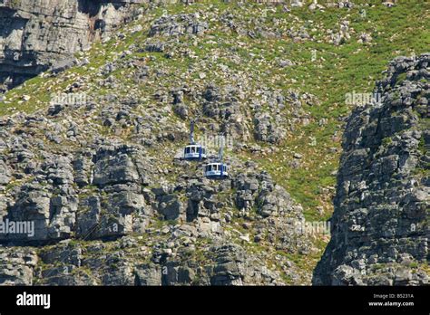 Seilbahnen Am Tafelberg Fotos Und Bildmaterial In Hoher Aufl Sung Alamy