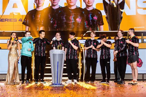 Day By Day Recap Twisted Minds Crowned Pgs Champions News Pubg