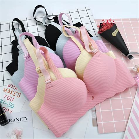 Wholesale Sexy Hot Lace Lady Padded Bra And Panty Set For Women Push Up Bra Panties New Design