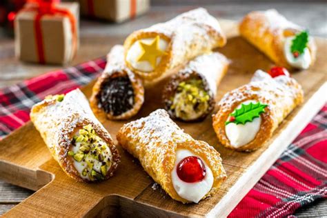 Cannoli Di Pandoro Lucake