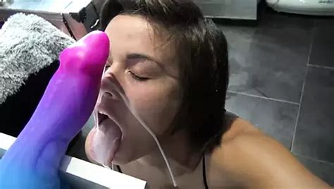 Latina Lesbian Cunnilingus XHamster