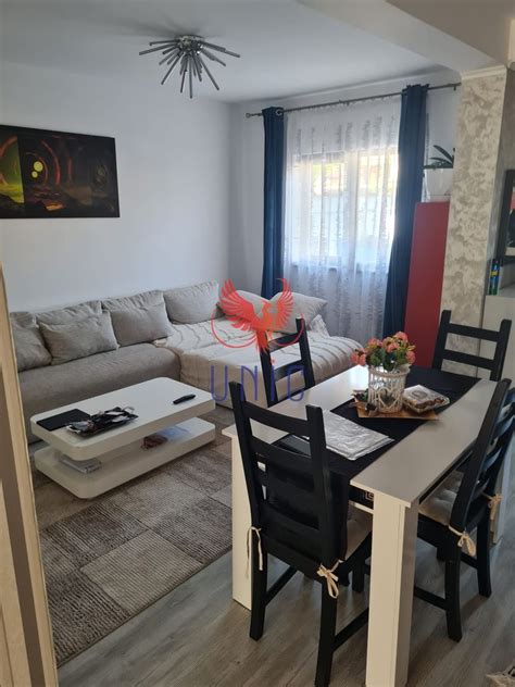 Casa Vila Cu 4 Camere De Vanzare In Lapus Arges Craiova UNIC