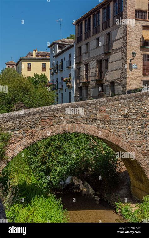 Houses Alongside River Darro In Granada Spain Stock Photo Alamy