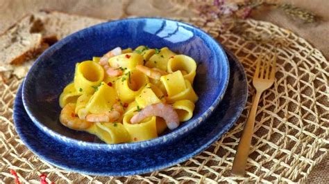 Pasta Con Langostinos Y Salsa De Azafrán Una Receta Fácil Para No