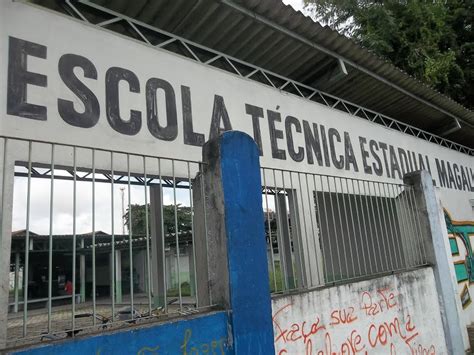 Princ Pio De Inc Ndio Assusta Alunos Em Escola P Blica De Bel M Par G