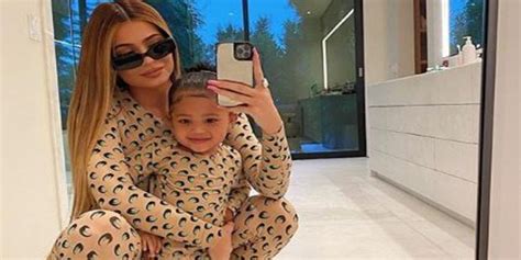 La decisión de Kylie Jenner para que no la acusen de utilizar a su hija