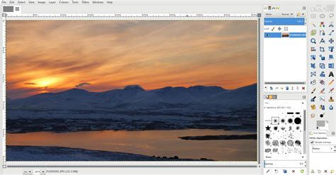 Introduction to the Gimp Image Program • VNTweb