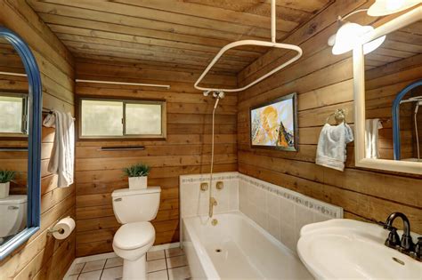 5 Ways To Create The Perfect Bathroom For Your Log Cabin | Pineca.com