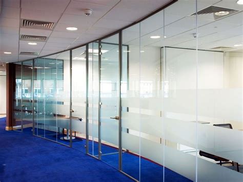 How Acoustic Glass Is Ideal For Commercial And Residential Spaces