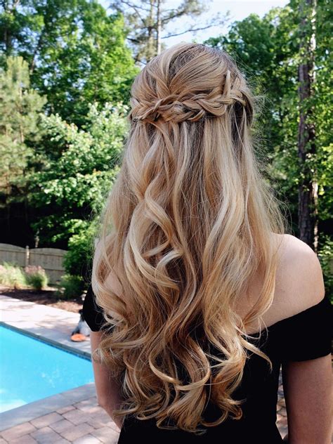 Prom Hairstyles For Shoulder Length Hair