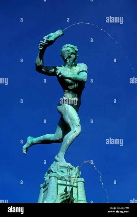 Antwerp Sculptor Jef Lambeaux Hi Res Stock Photography And Images Alamy