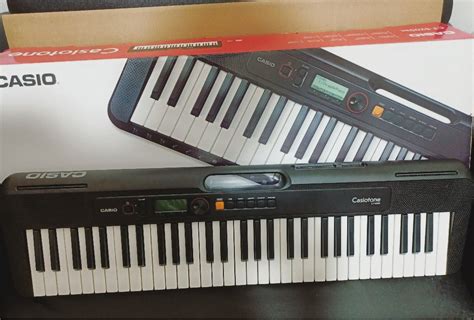 Casiotone CT S200 BK Electronic Keyboard Hobbies Toys Music