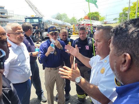 La Fortaleza On Twitter Rt Nmeadpr El Comisionado Nino Correa