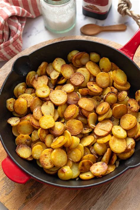 Kartoffeln Kochen So Geht S Schnelles Bratkartoffel Rezept