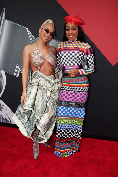 Veronica Vega Nude Tits For Mtv Music Video Awards Scandal Planet