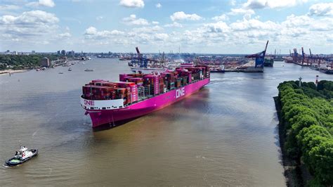 Umschlag Im Hamburger Hafen Deutscher Marinebund