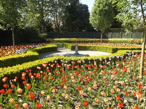 Burnby Hall Gardens and Museum, Pocklington, East Yorkshire - Castles Gardens