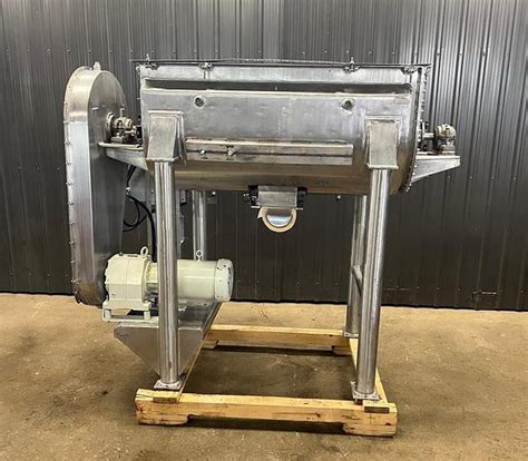 Used Sold USED RIBBON BLENDER 17 CUBIC FEET DOUBLE RIBBON JACKETED