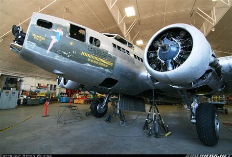 Boeing B 17f Flying Fortress 299p Usa Air Force Aviation Photo