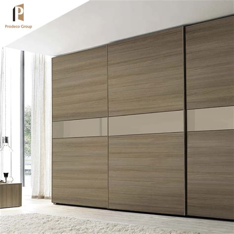 Scandinavian Style Bedroom Wardrobes Laminate Wardrobe Designs Sliding Wardrobe - Buy Wardrobe ...