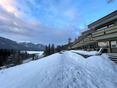 Banff Juniper Hotel - A Meeting Place for Thousands of Years • Travel ...