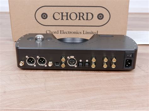 Chord Electronics Dave Highend Audio Dac Da Convertor Headphone