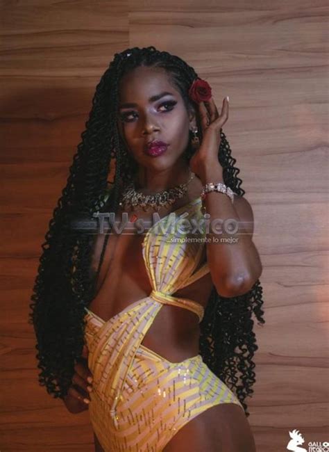 Travestis Mexico on Twitter Disfruta la galería de Kenya López