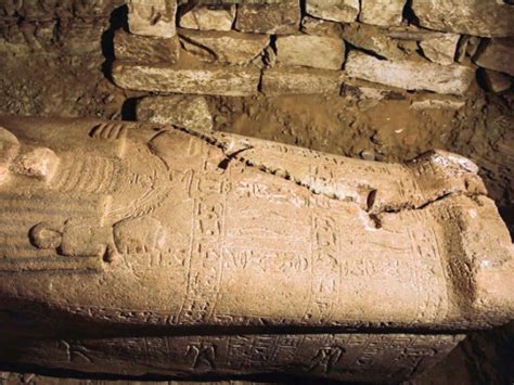 Egypte Un Sarcophage De L Poque De Rams S Ii D Voil Saqqara