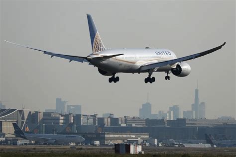 Suspende United Airlines sus vuelos con destino a Israel Aviación 21