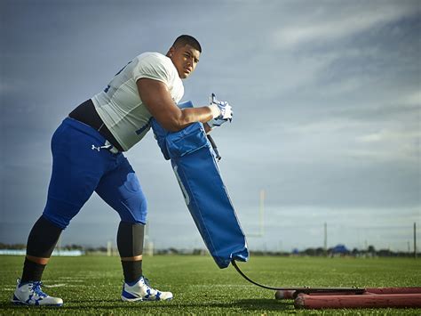 Daniel Faalele is big-time, literally, football recruit (Photos ...