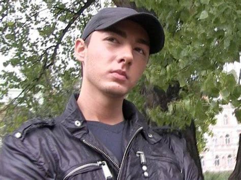 Very Hot Gay Clips Page