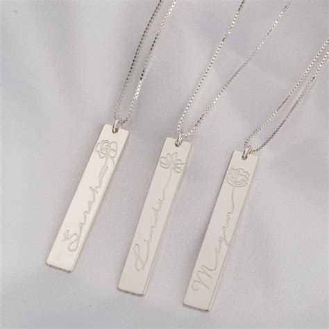 Engraved Name Necklace With Flower - Bar Name Necklaces