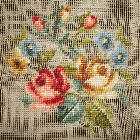 Petit Point Needlepoint Floral Handbag By Victorianantiques ADE Round