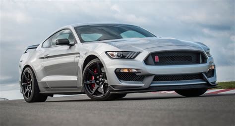 The Worlds Best Selling Sports Car In 2019 Was The Ford Mustang