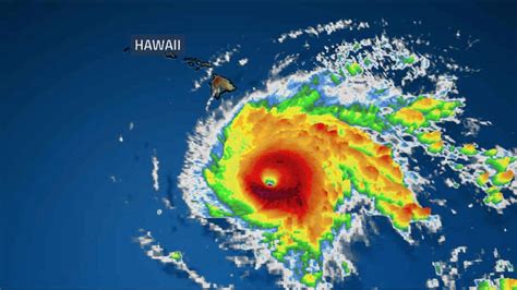 Rare Hurricane Warning Issued for the Hawaii's Big Island as Powerful ...