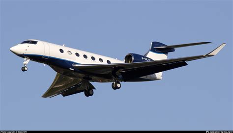 G ULFX Private Gulfstream Aerospace G VII Gulfstream G600 Photo By