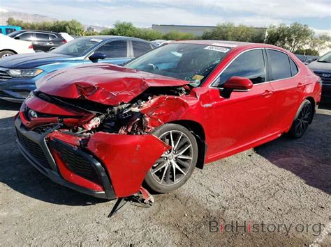 Report 4t1s31ak2mu028950 Toyota Camry 2021 Red Hybrid Engine Price And Damage History