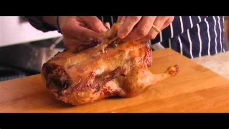 How to Carve a Whole Duck - YouTube