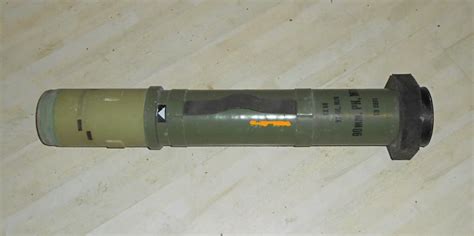 protutenkovski raketni lanser  osa trofej spremnik rakete