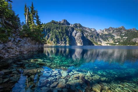 Download Nature Mountain Lake 4k Ultra Hd Wallpaper