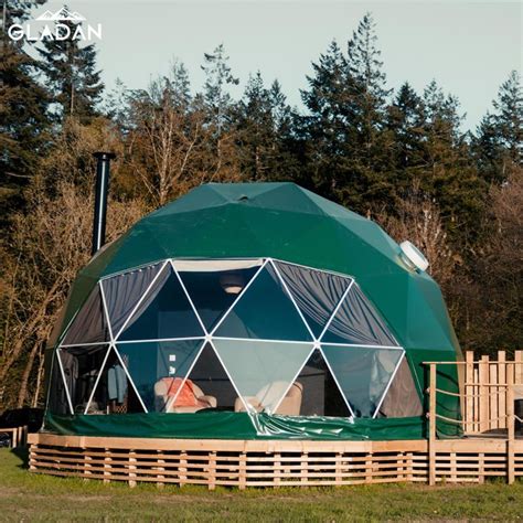 Centre De Vill Giature De Luxe Glamping Igloo D Me G Od Sique Tentes De