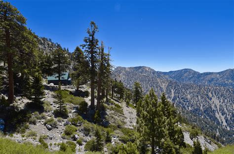 Hiking The Devil S Backbone Mt Baldy Ramble State