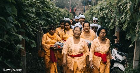 How to Become a Buddhist nun