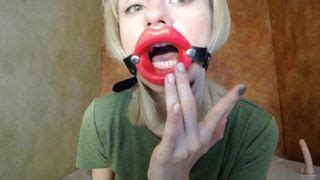 Free Gagging Blowjob Porn Videos XHamster