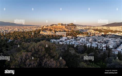 Vue Depuis La Colline De Philopapos Sur La Ville Au Coucher Du Soleil