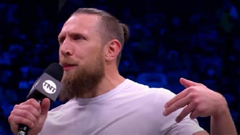 Bryan Danielson Appears At Aew Event With A Different Look Casts Doubt