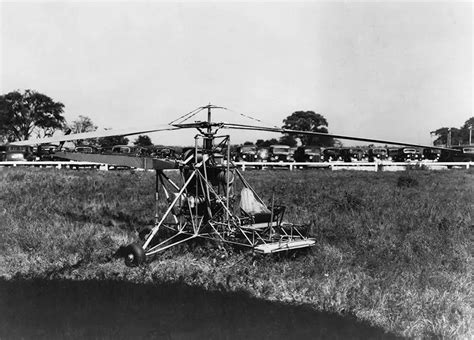 How The Vought Sikorsky Vs 300 Made History As The Worlds First