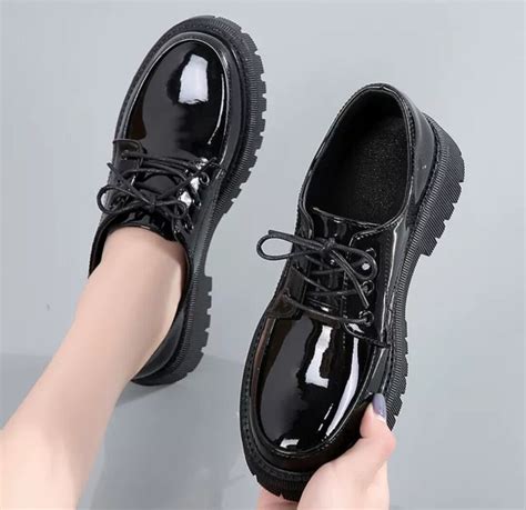 Sepatu Docmart Wanita Korea Kulit Hitam Terbaru Fashion Korea Sepatu