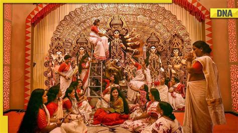 Kolkata In A First Durga Puja Enters Metaverse Enabling Pandal